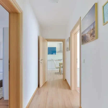 With Parking Space - 20205 Вир