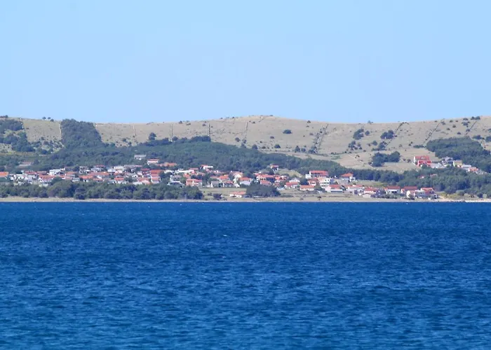 With Parking Space - 20205 Appartement *