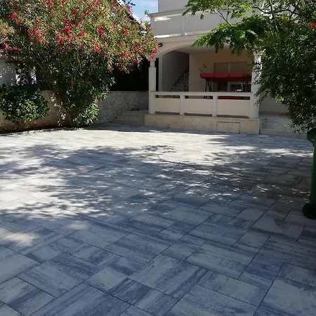 With A Parking Space - 20205 Appartamento